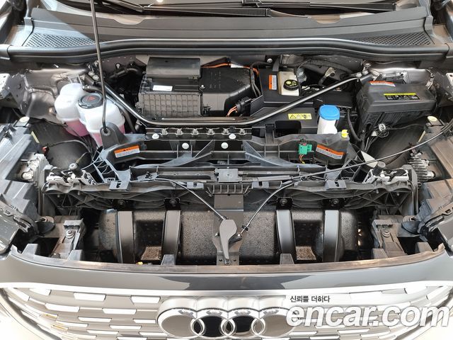 Audi Q4 e-Teuron (F4) 45 Premium Sportback