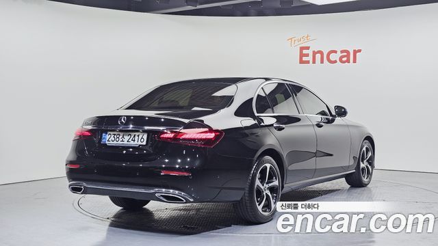 Mercedes-Benz E-Class W213 E250 Avantgarde