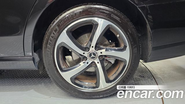 Mercedes-Benz E-Class W213 E250 Avantgarde
