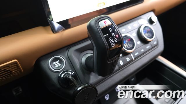 Land Rover Defender 110 P400 X