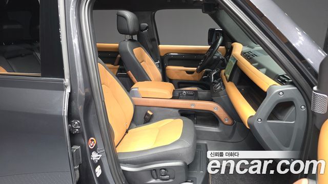 Land Rover Defender 110 P400 X