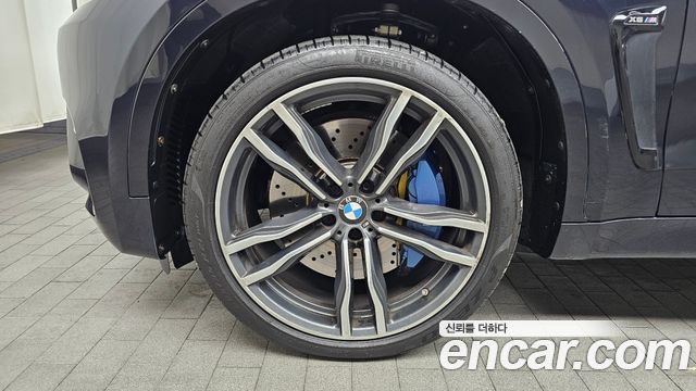 BMW X6M 4.4
