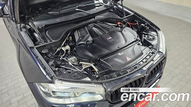 BMW X6M 4.4