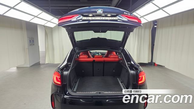 BMW X6M 4.4