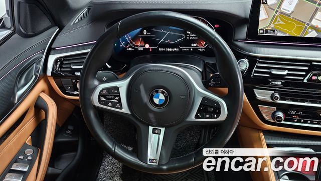 BMW 5-Series 520i M Sport