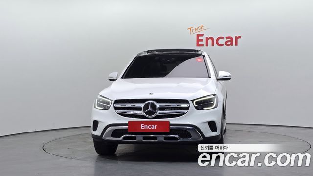 Mercedes-Benz GLC-Class GLC300e 4MATIC