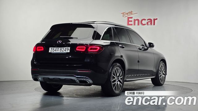 Mercedes-Benz GLC-Class GLC300 4MATIC Premium