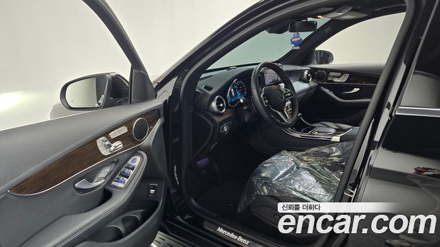 Mercedes-Benz GLC-Class GLC300 4MATIC Premium