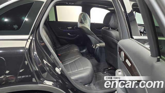 Mercedes-Benz GLC-Class GLC300 4MATIC Premium
