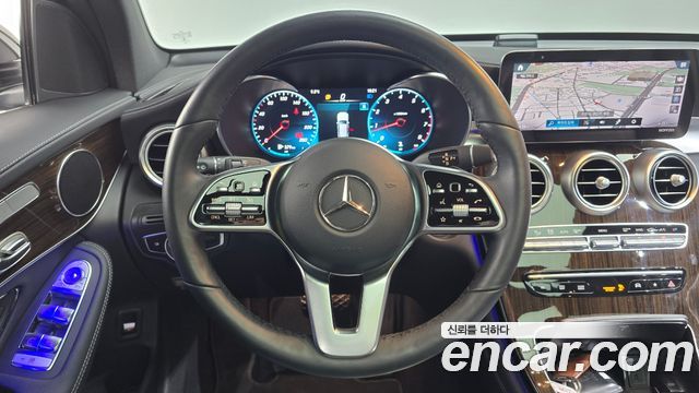 Mercedes-Benz GLC-Class GLC300 4MATIC Premium