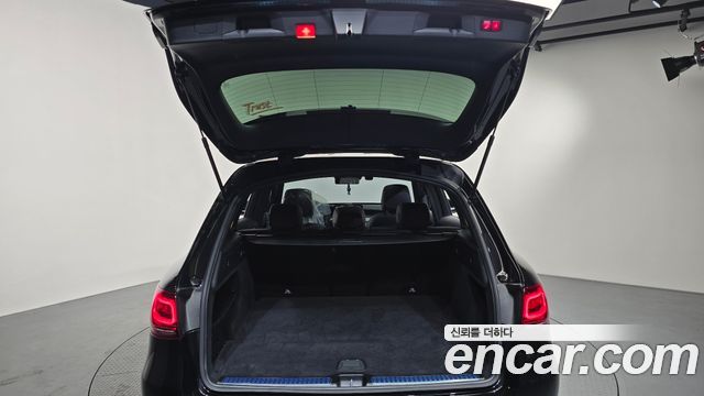 Mercedes-Benz GLC-Class GLC300 4MATIC Premium