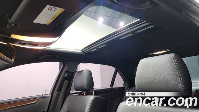 Mercedes-Benz E-Class E300 Elegance