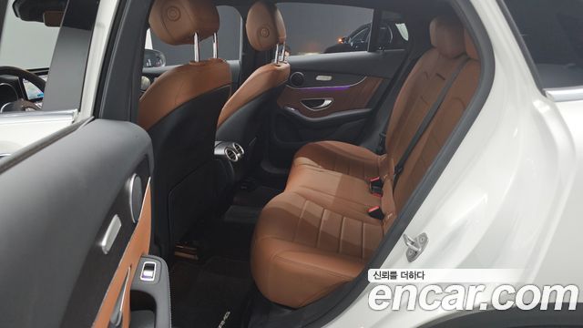 Mercedes-Benz GLC-Class GLC300e 4MATIC Coupe