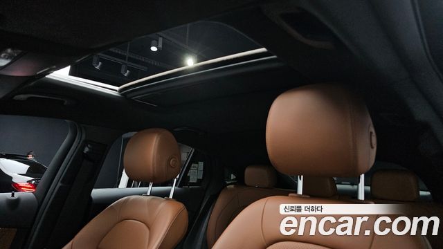 Mercedes-Benz GLC-Class GLC300e 4MATIC Coupe