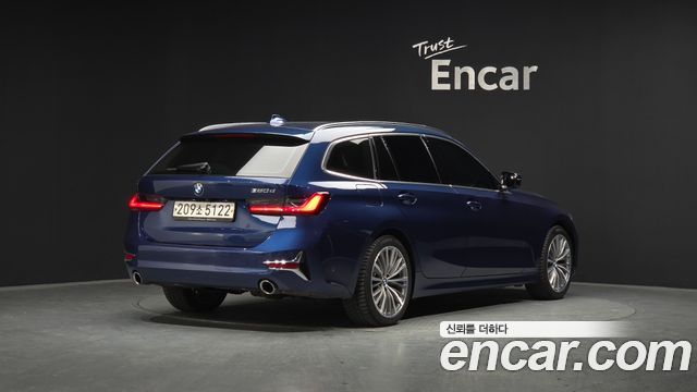BMW 3-Series 320d Touring Luxury