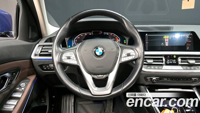 BMW 3-Series 320d Touring Luxury