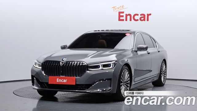 BMW 7-Series 740i Design Pure Excellence