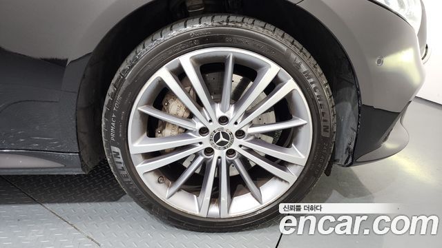 Mercedes-Benz CLS-Class CLS400d 4MATIC