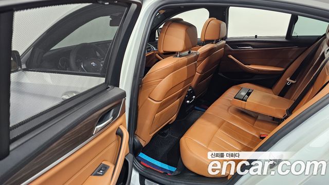 BMW 5-Series 520d xDrive M Sport Package Plus