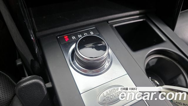 Land Rover Discovery 3.0 SD6 SE