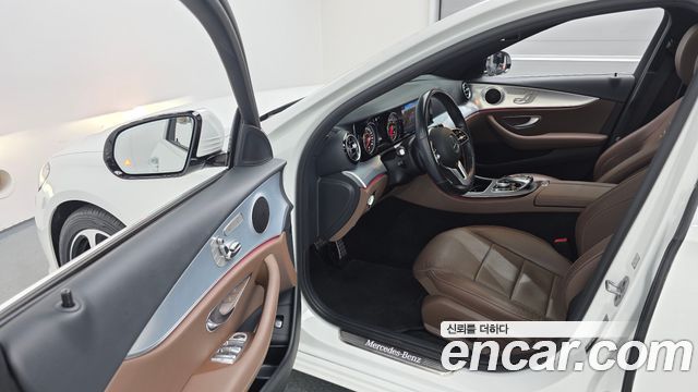 Mercedes-Benz E-Class E250 Avantgarde
