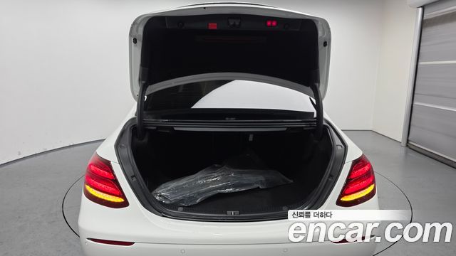 Mercedes-Benz E-Class E250 Avantgarde