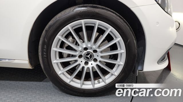 Mercedes-Benz E-Class E250 Exclusive