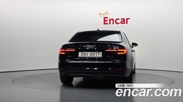 Audi A4 (B9) 30 TDI