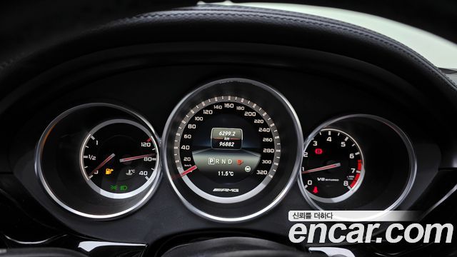 Mercedes-Benz CLS-Class CLS63 AMG 4MATIC