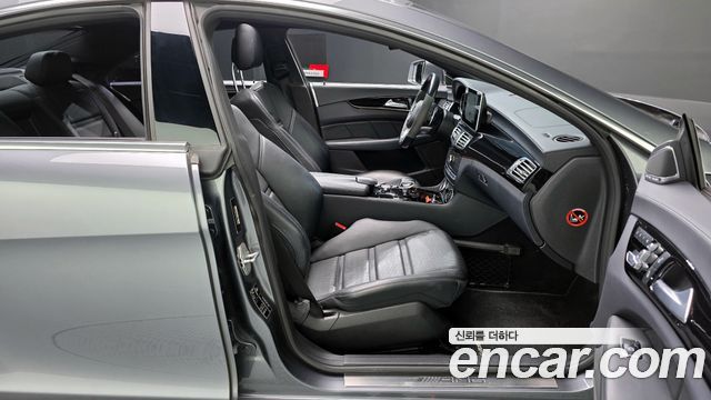 Mercedes-Benz CLS-Class CLS63 AMG 4MATIC
