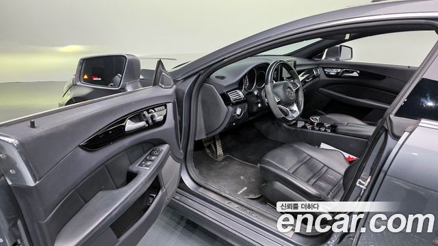 Mercedes-Benz CLS-Class CLS63 AMG 4MATIC