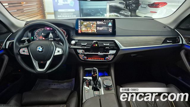 BMW 5Series (G30) 530i Luxury