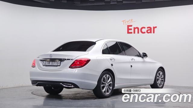 Mercedes-Benz C-Class C200 Avantgarde