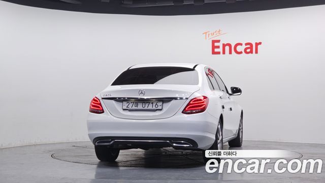 Mercedes-Benz C-Class C200 Avantgarde