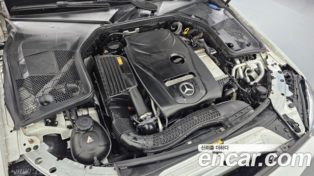 Mercedes-Benz C-Class C200 Avantgarde