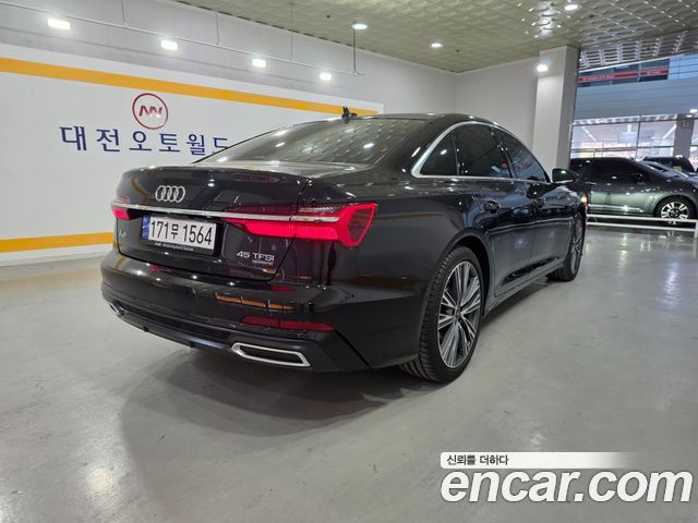 Audi A6 45 TFSI Quattro Premium
