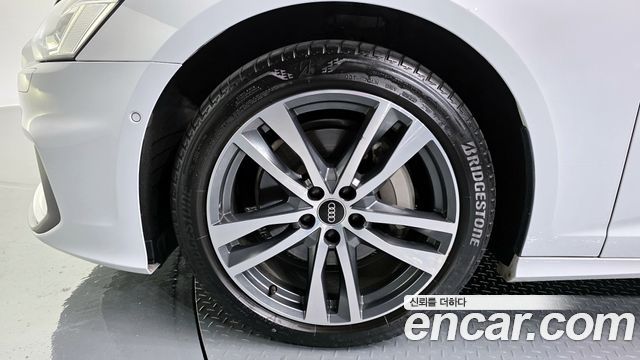 Audi A6 45 TFSI Premium