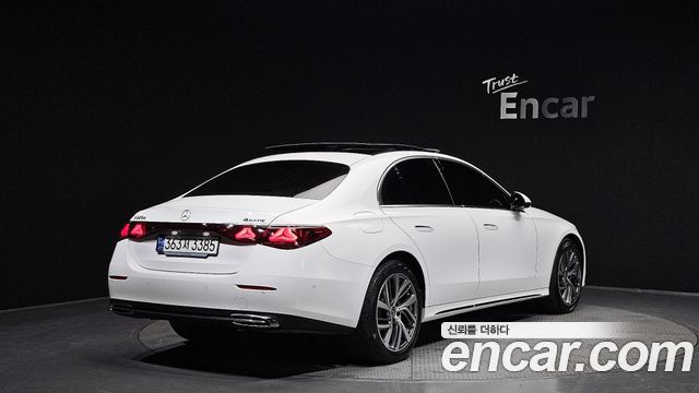 Mercedes-Benz E-Class E220d 4MATIC Exclusive