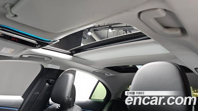 Mercedes-Benz E-Class E220d 4MATIC Exclusive