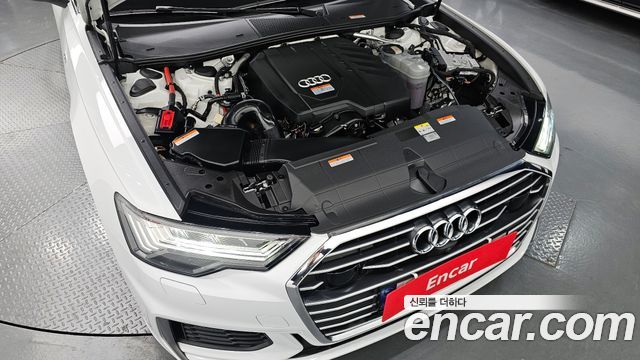 Audi A6 45 TFSI Premium
