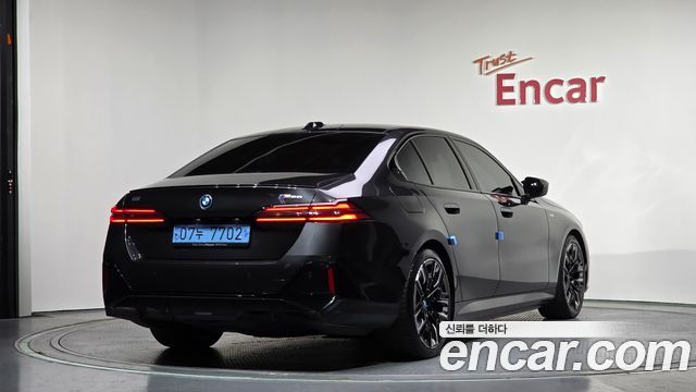 BMW i5 M60 xDrive
