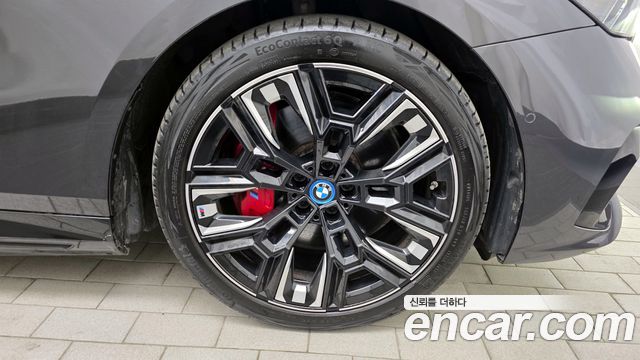 BMW i5 M60 xDrive