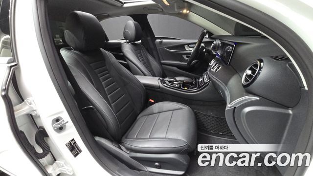 Mercedes-Benz E-Class E300 Avantgarde