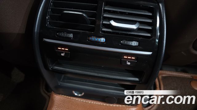 BMW 5-Series 520d xDrive Luxury Plus