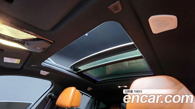 BMW X6 M50i
