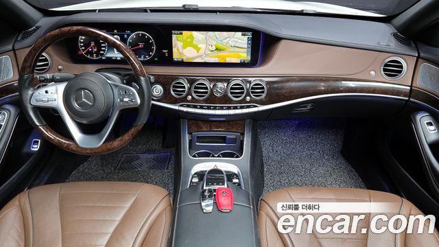 Mercedes-Benz S-Class S560L 4MATIC