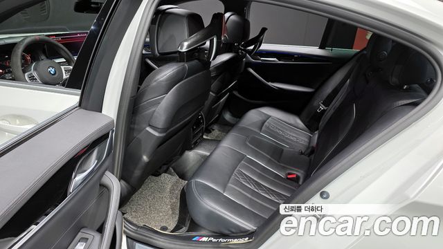 BMW 5-Series 523d M Sport
