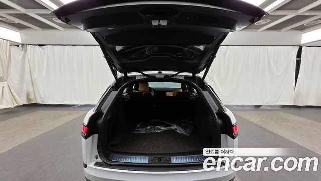 Land Rover Range Rover Velar 3.0 P400 R-Dynamic HSE