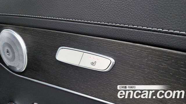 Mercedes-Benz GLC-Class GCL300 4MATIC Coupe