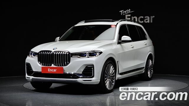 BMW X7 xDrive 30d Design Pure Excellent 6-Seater